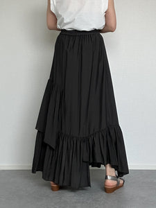 RANDOM TIERED SKIRT