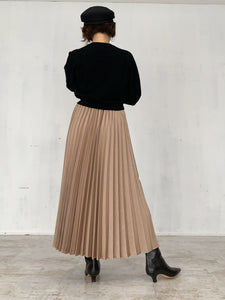 SHINY PLEATED SKIRT