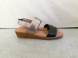 DOUBLE BELT SANDALS